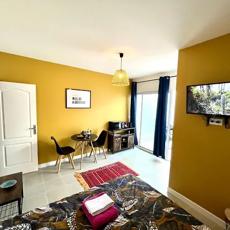 Petite Majorelle Libourne Extérieur photo
